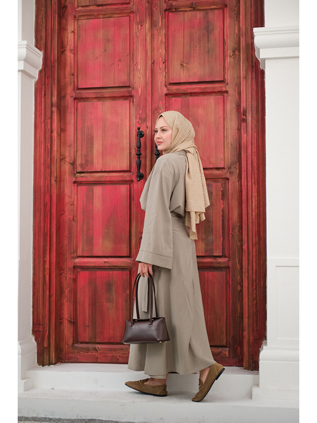 Bej Kadın Gold Kemer Detay Gömlekli Takım Taş-3