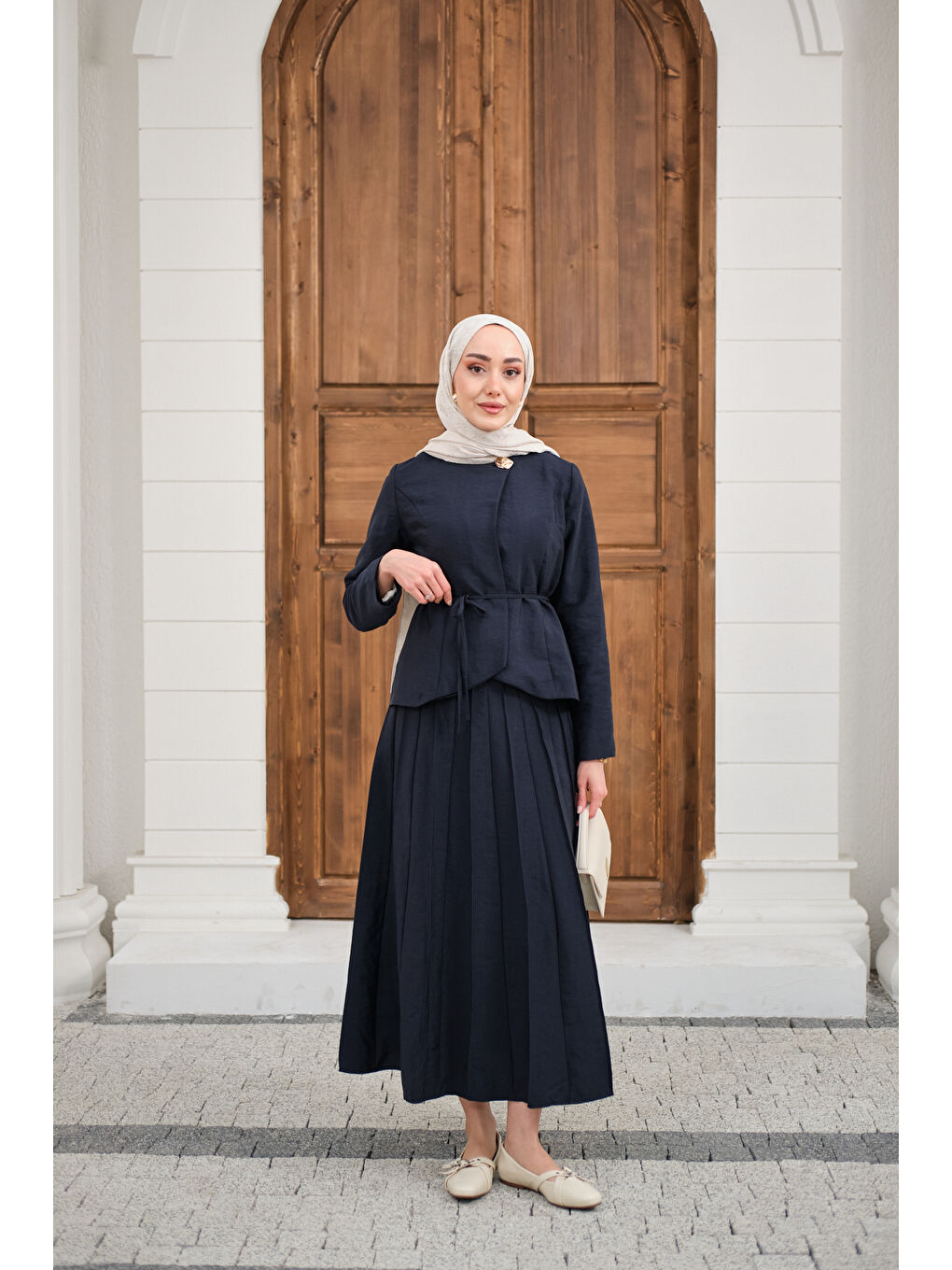 Kadın Eteği Pileli Ceketi Yandan Düğmeli Takım Lacivert-4