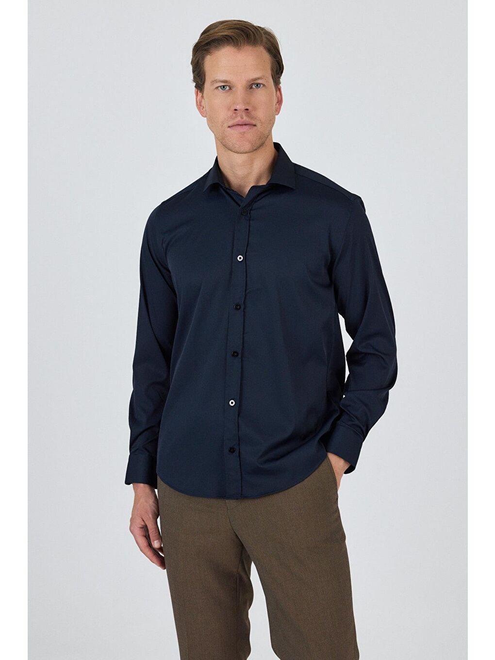 Siyah Yarım İtalyan Yaka Cepsiz Gabardin Uzun Kol Slim Fit Esnek Gömlek 1004250235-2