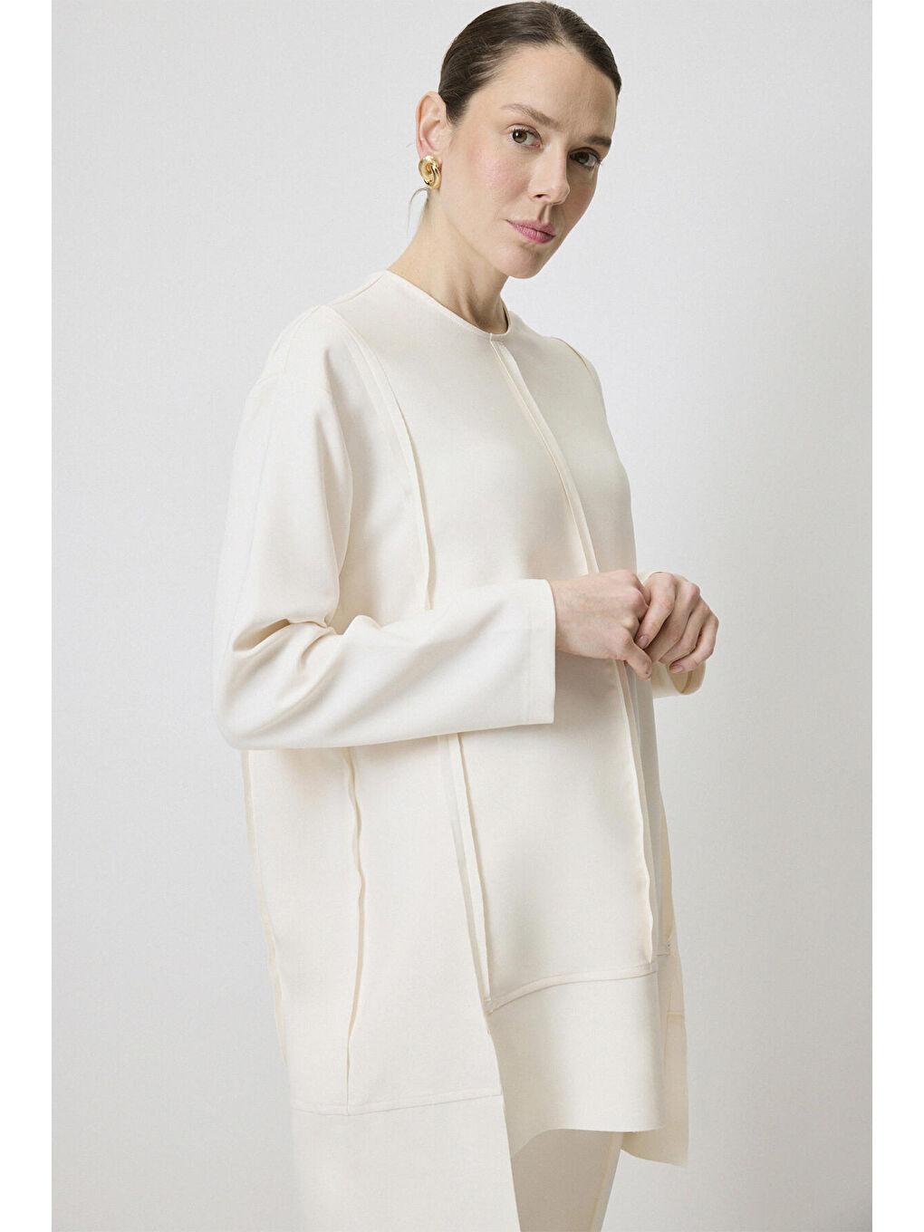 Ekru Nervürlü Krep Tunik-2