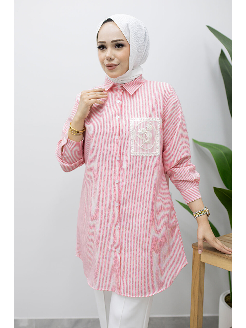 Çizgili İşleme Detaylı Gömlek TSD260241 Pembe-1