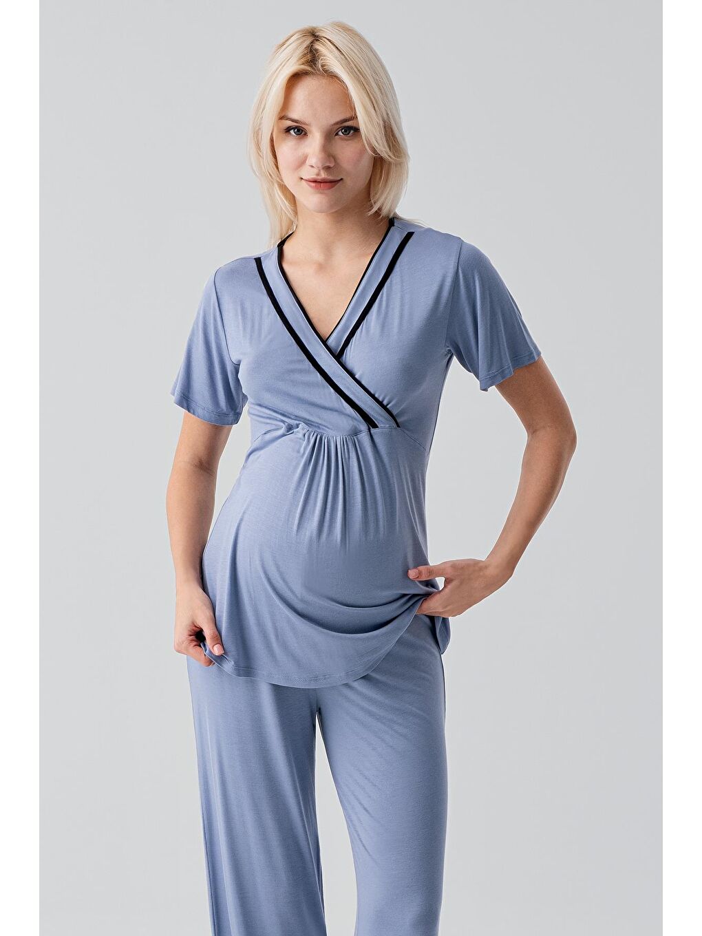 İndigo Kısa Kollu Emzirme Bölmeli Ayarlanabilir Bel Esnek Elastanlı Viskoz Soft Hamile Pijama Takım 19317-4