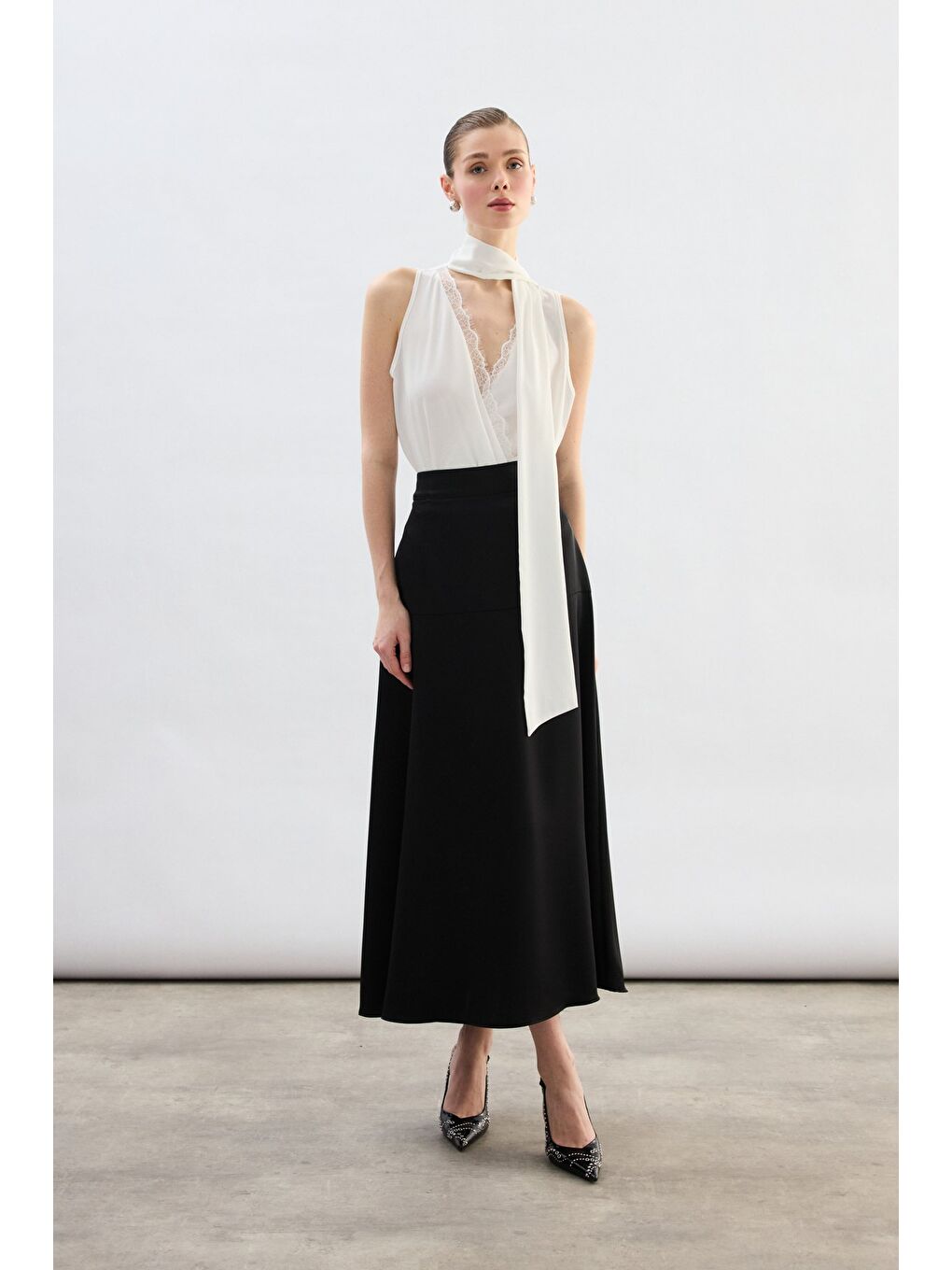 Yüksek Bel Saten Etek - Siyah-4