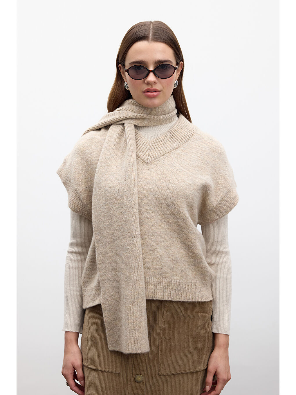 Düz Örgü Atkılı Triko Süveter Bej-2