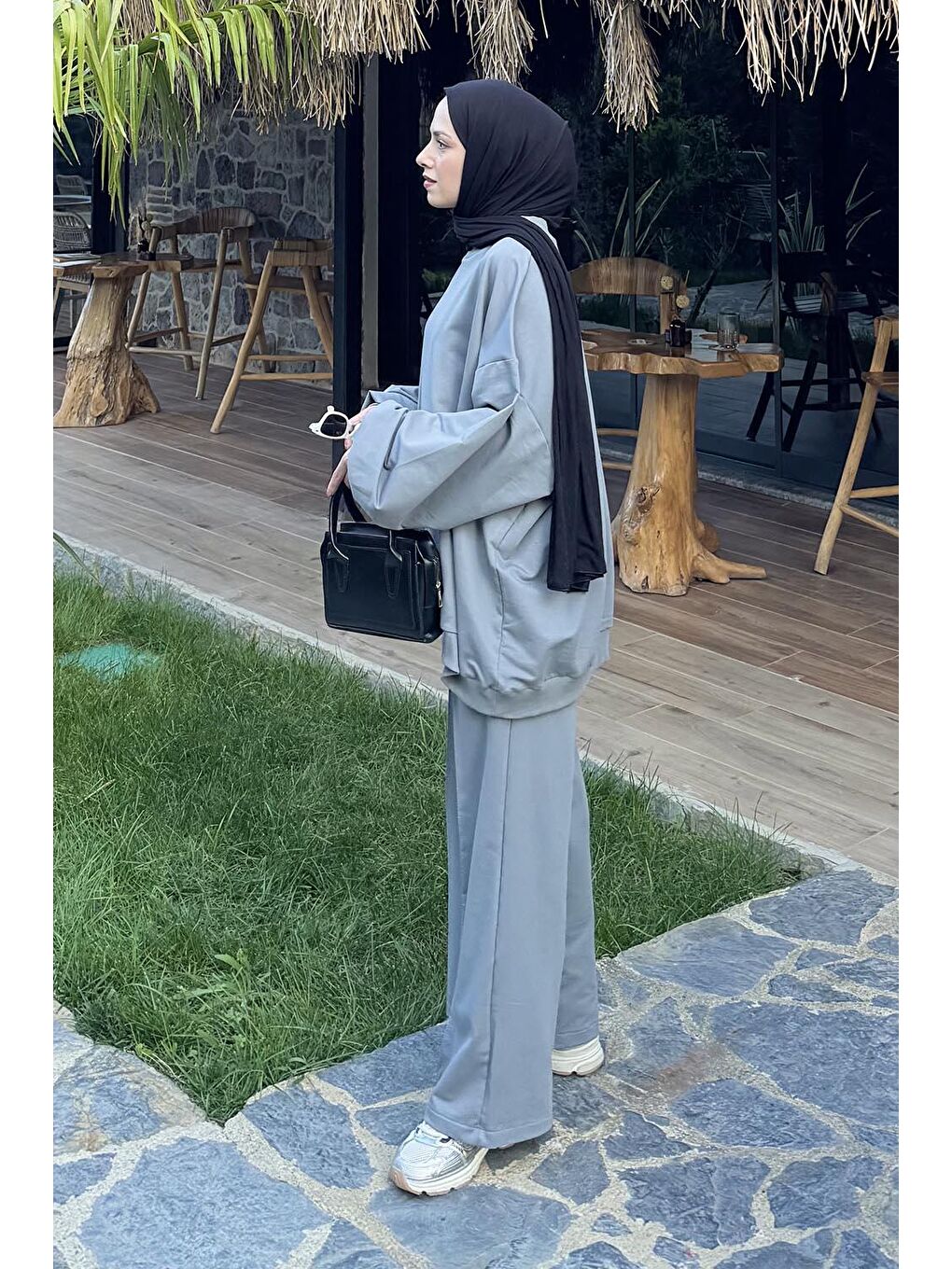 Kapüşonlu Pantolonlu İkili Tesettür Takım Gri-1