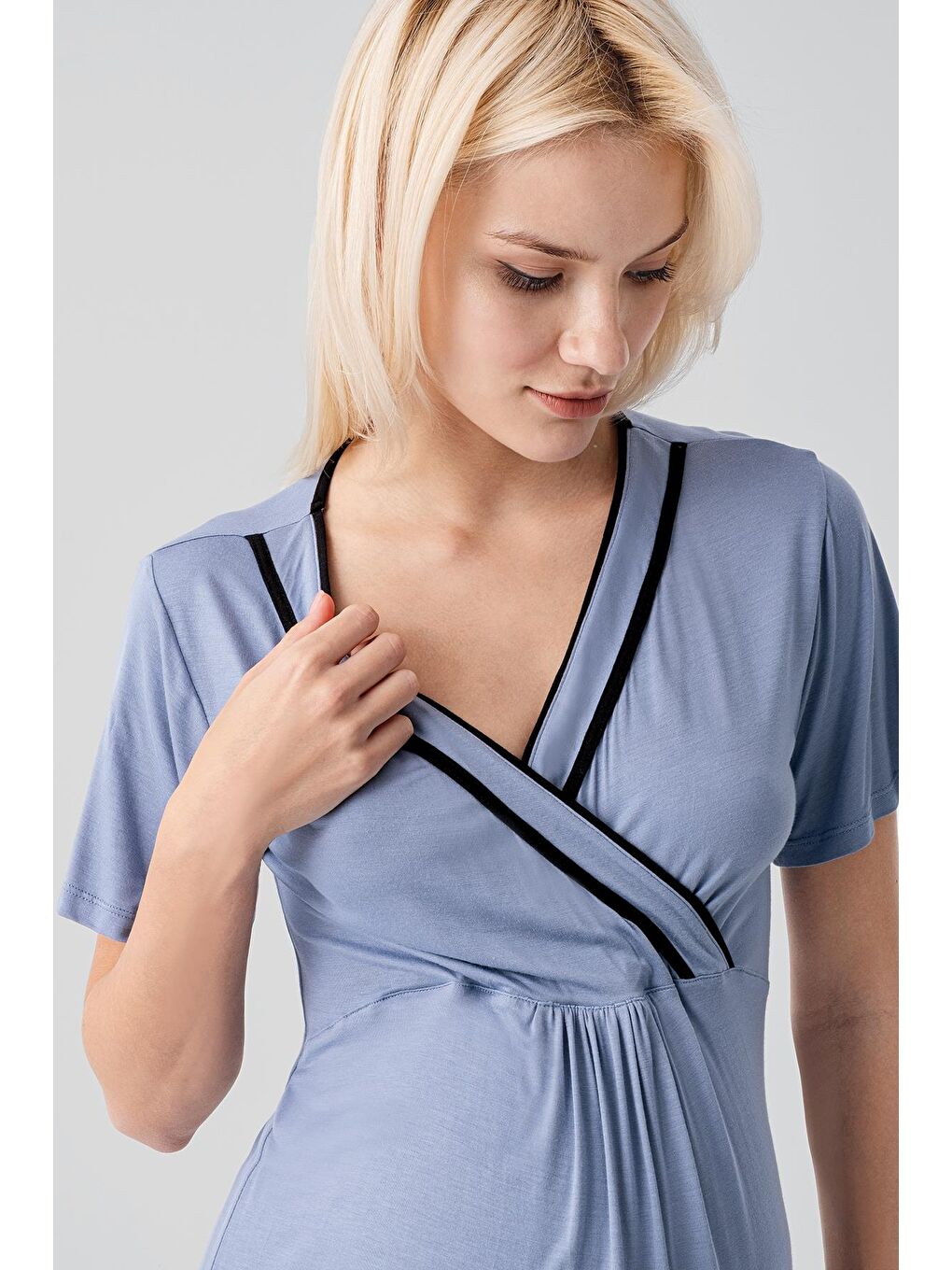 İndigo Kısa Kollu Emzirme Bölmeli Ayarlanabilir Bel Esnek Elastanlı Viskoz Soft Hamile Pijama Takım 19317-8