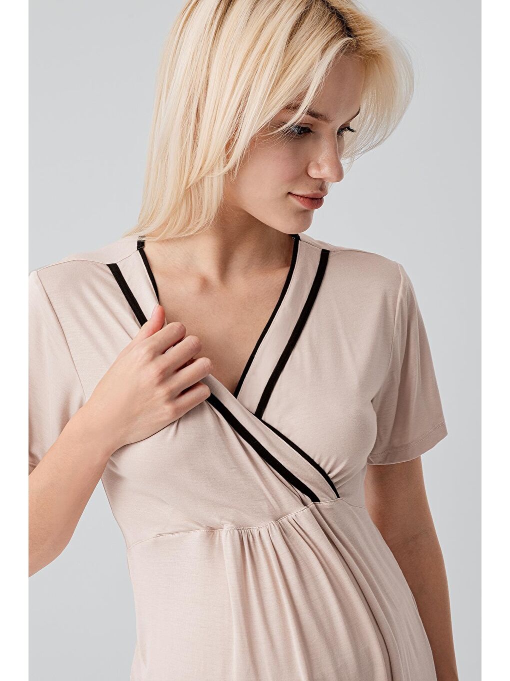 Bej Kısa Kollu Emzirme Bölmeli Ayarlanabilir Bel Esnek Viskoz Hamile Pijama Takım 19317-8