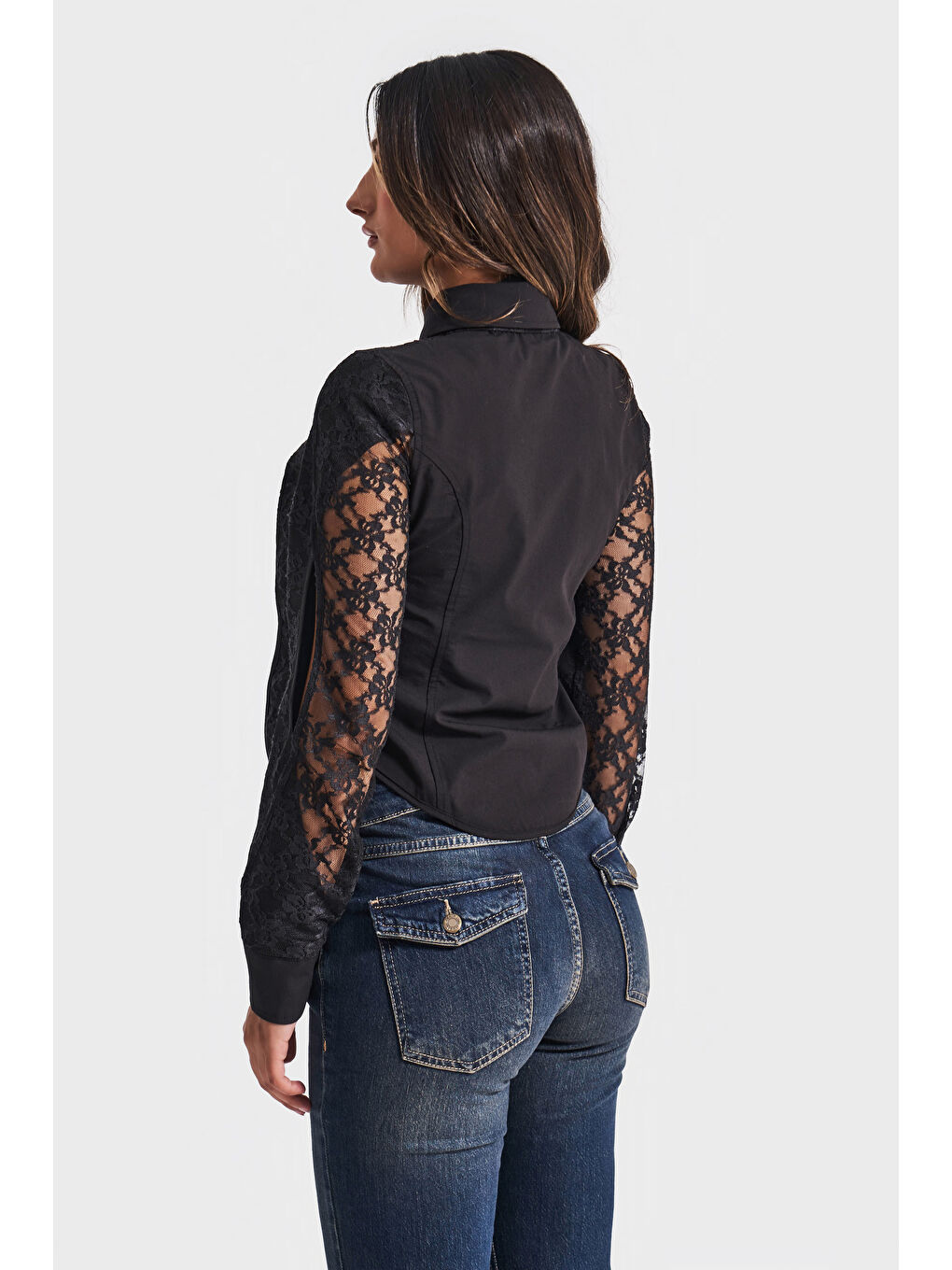 Kadın Siyah Renk Dantel ve Kravat Detaylı Özel Tasarım Gömlek-4