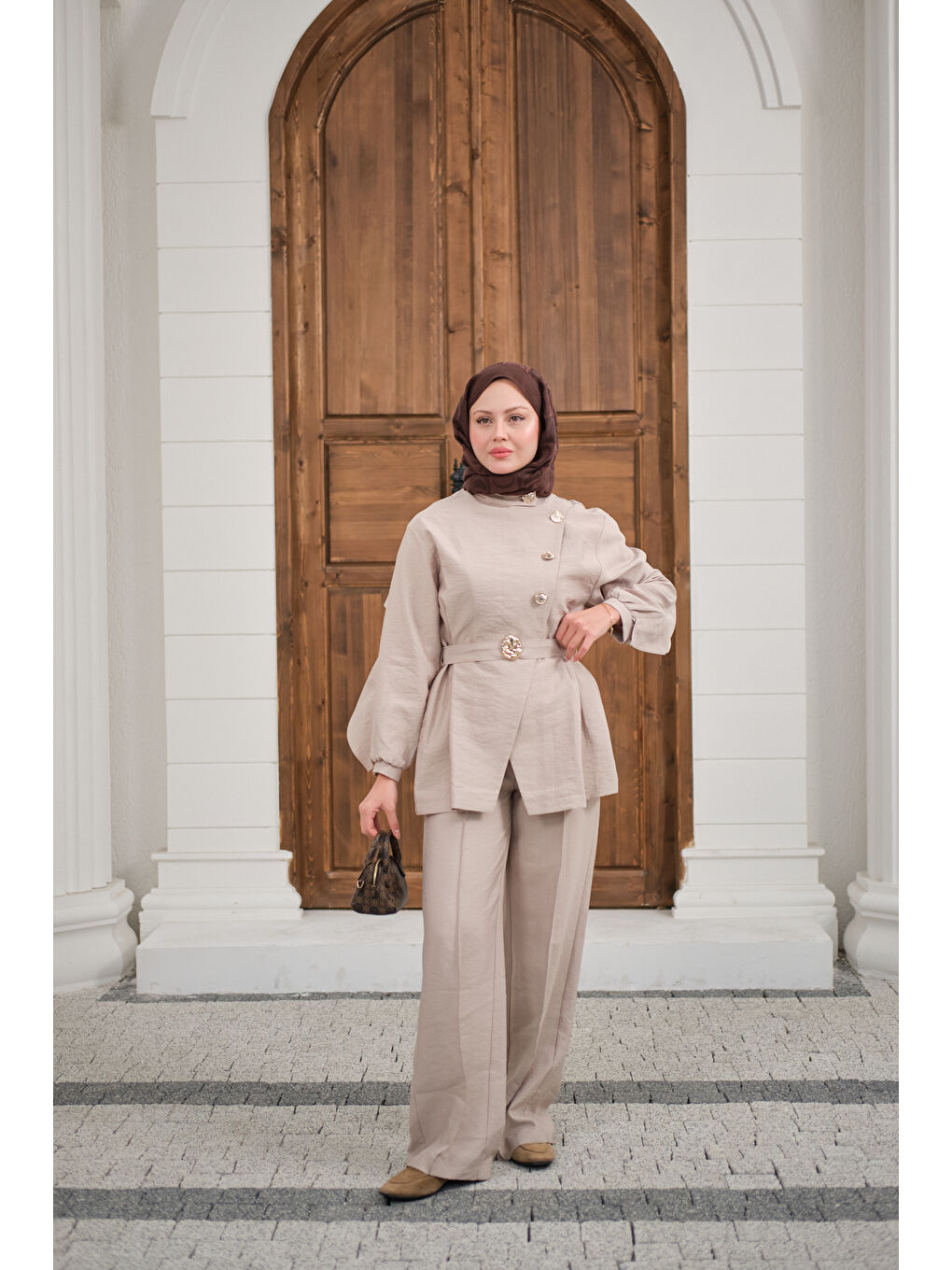 Ekru Kadın Gold Kemerli Düğme Detay Takım Krem-2