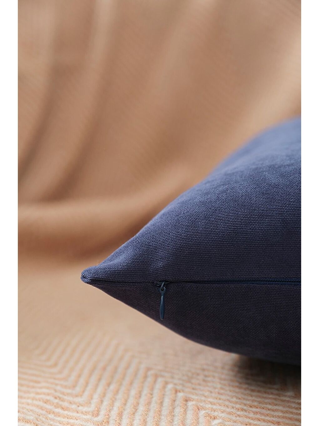 Panoroma Süet Dokulu Düz Punch (Panç) İçin Uygun Lacivert 45X45 Dekoratif Kırlent Kılıfı-1