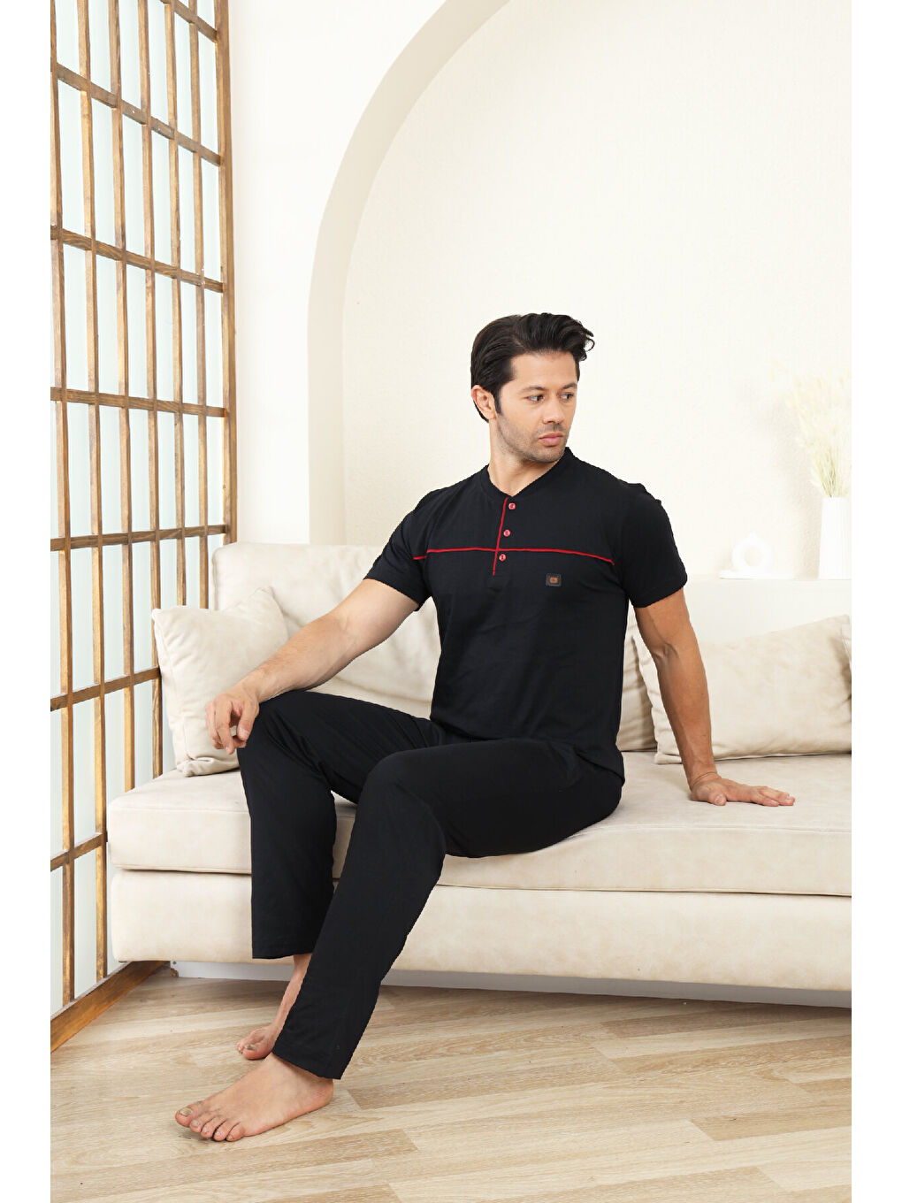 Siyah Erkek Pijama Takımı -%100 Pamuk -3 Düğmeli-Yaka Roba Biyeli 12608-1