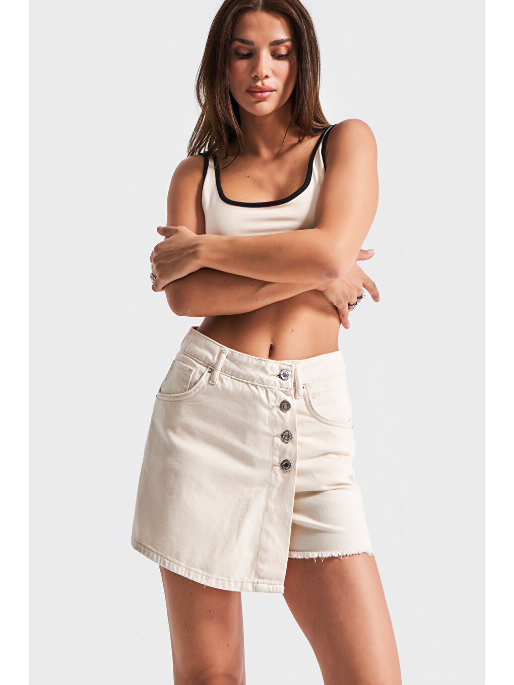 Bej Kadın Raw Renk 7s5-69 Midi Boy Önü Düğmeli %100 Pamuk Denim Şort Etek-1