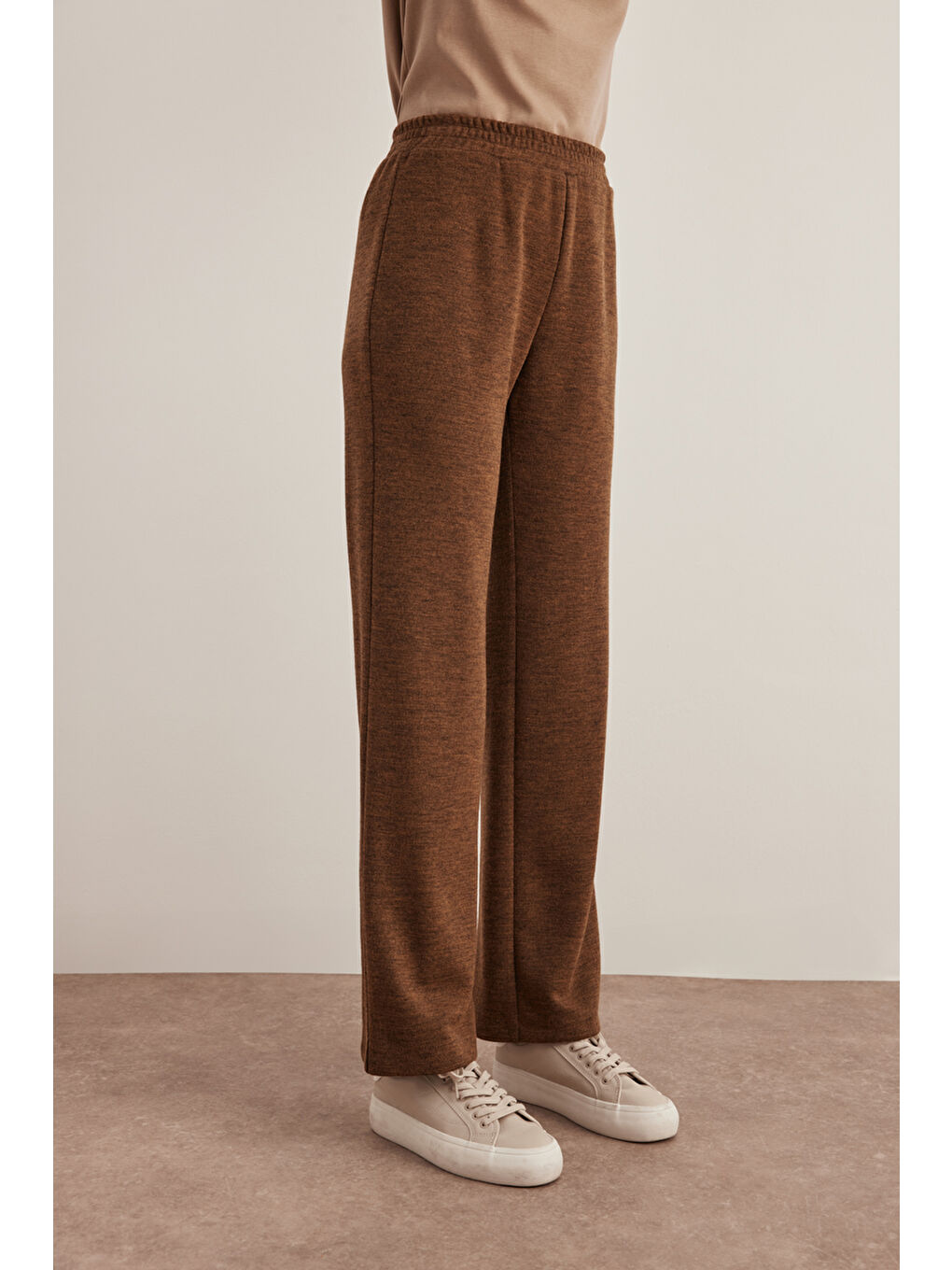 Kahverengi Geniş Kesim Pantolon-3