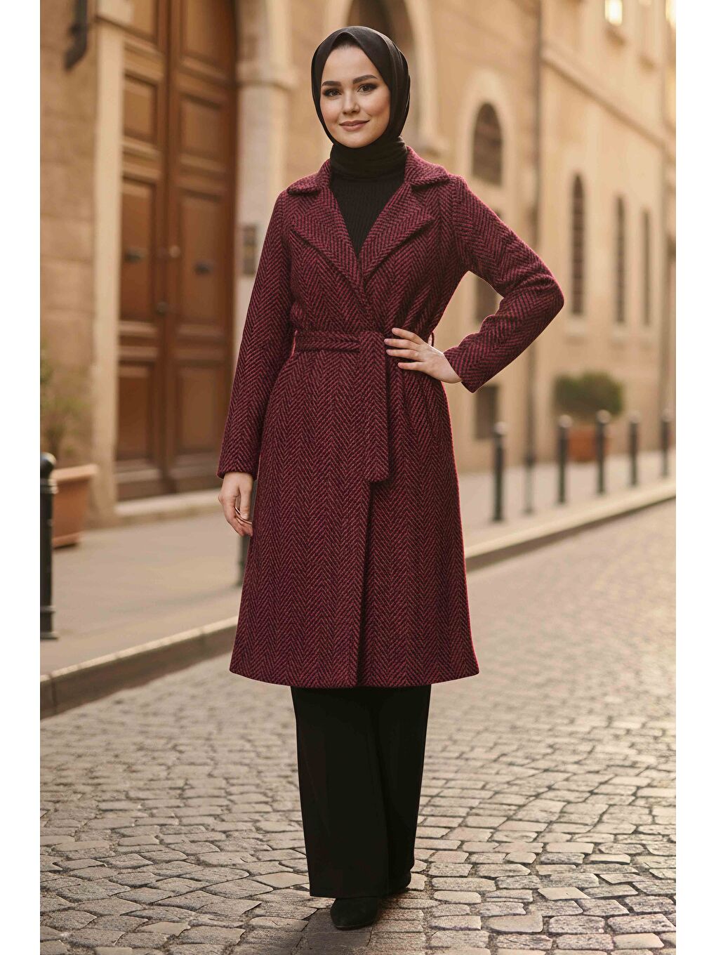 Kırmızı Desenli Kuşaklı Kaşe Kaban Kirmizi - 28095-KIRMIZI-1