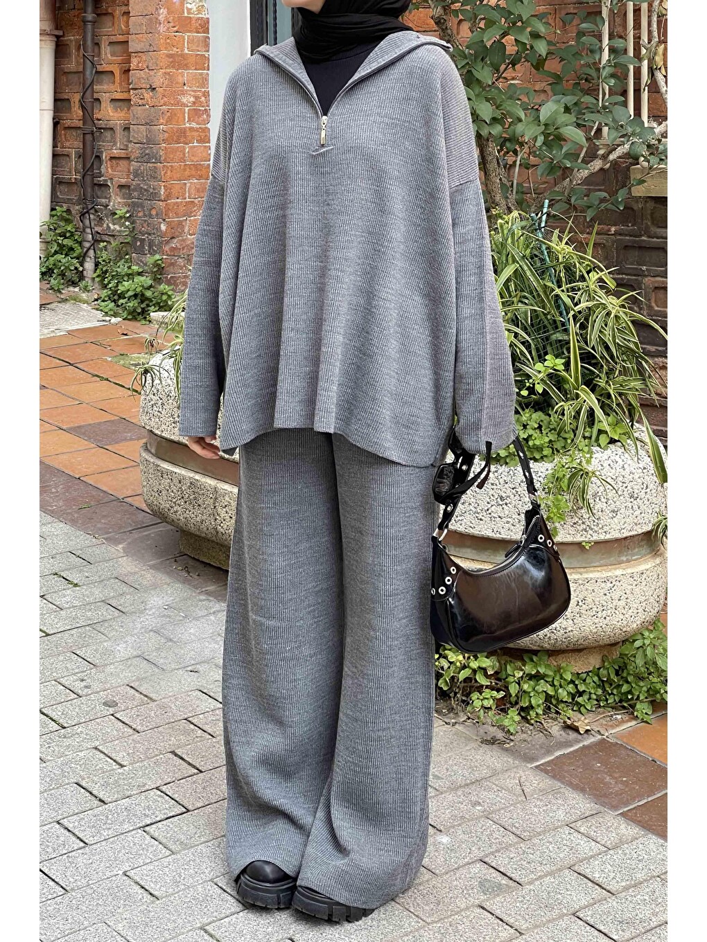 Gri Selanik Pantalonlu Tesettür Takım Füme-2