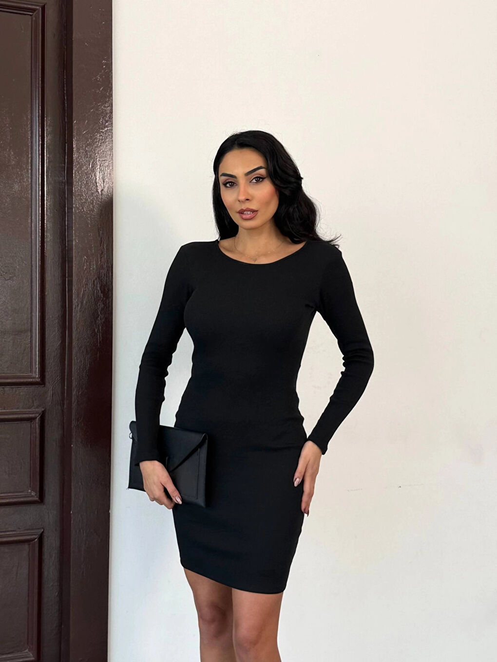 Kadın Siyah Uzun Kollu İp Bağlamalı Sırt Dekolteli Kaşkorse Mini Elbise HZL25W-FRY120411