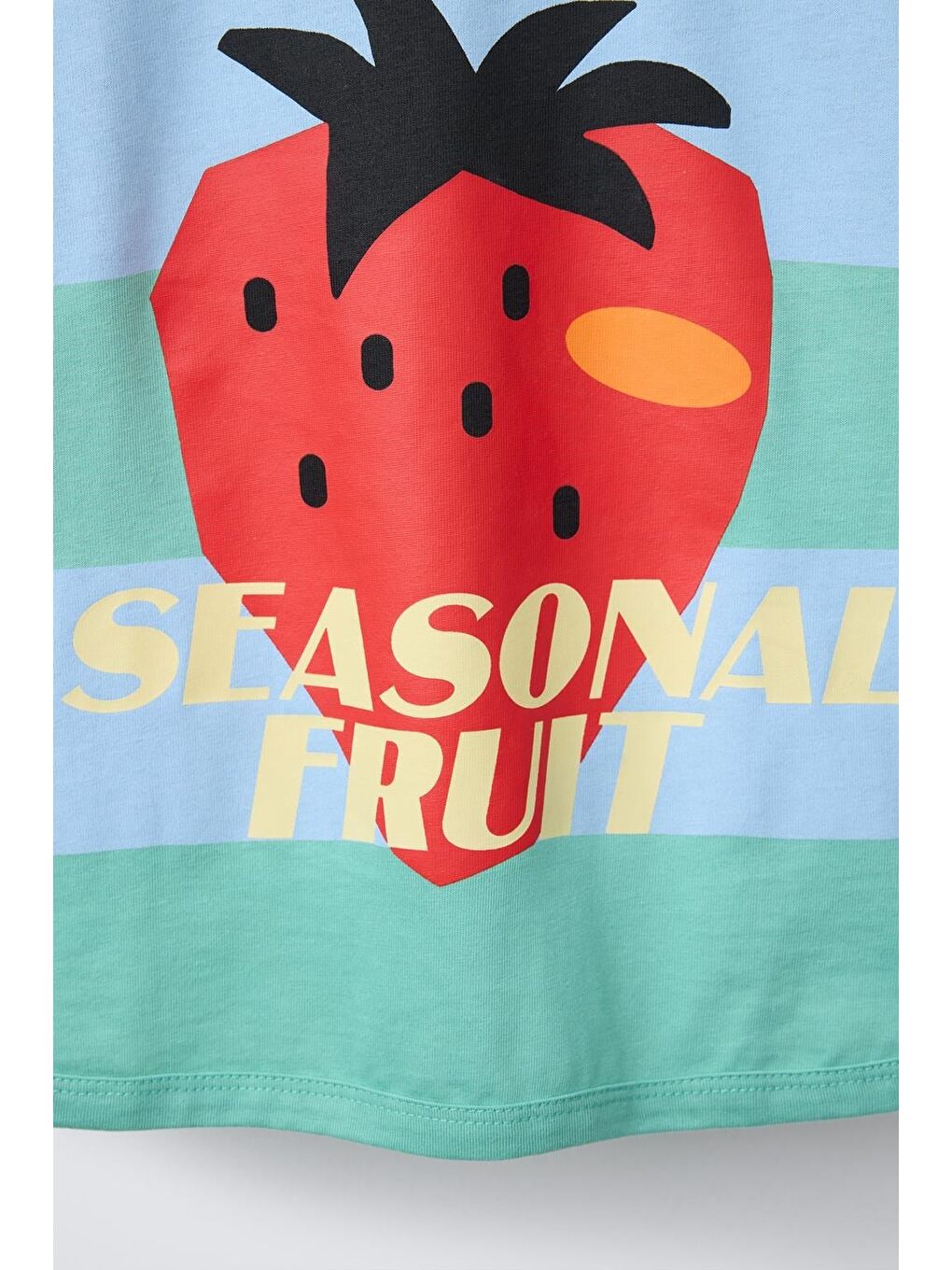 Beyaz Kız Çocuk Pamuklu Çilek Baskılı T-Shirt Eşofman Takım-3