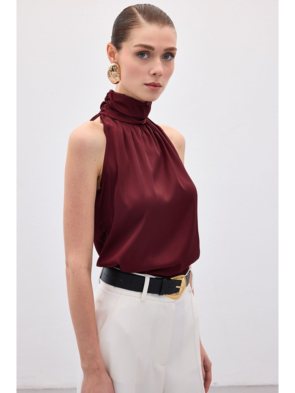 Boğazlı Kolsuz Bluz - Bordo-2