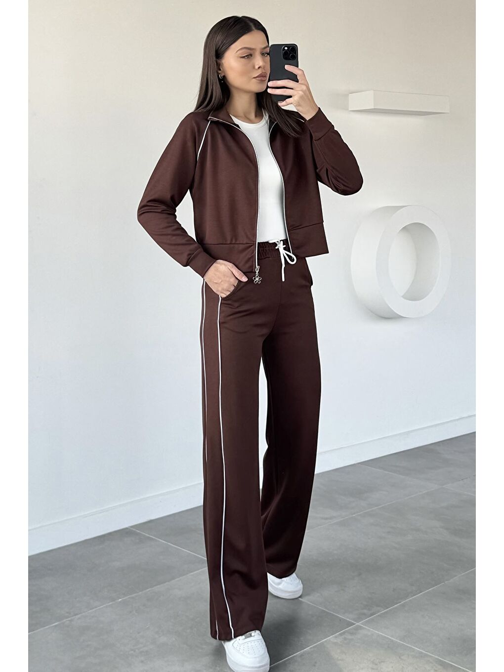 Kahverengi Kadın Şerit Detaylı Fermuarlı Eşofman Takımı