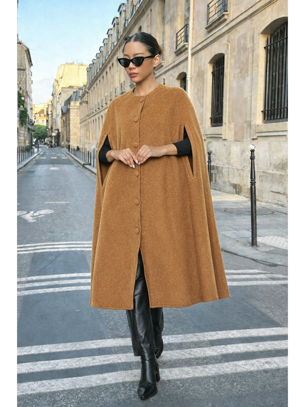 Kahverengi Kadın Günlük Kolsuz Bol Kahve Kaşe Panço