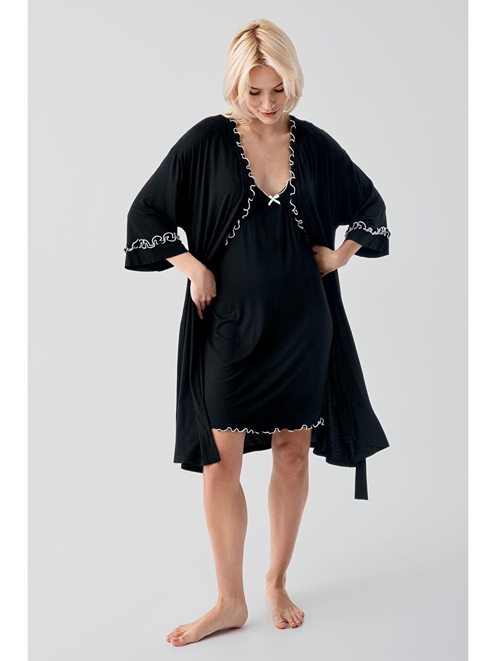 Siyah Askılı Kısa Esnek Elastanlı Viskoz Soft Hamile Sabahlık Gecelik Takım 19400-5