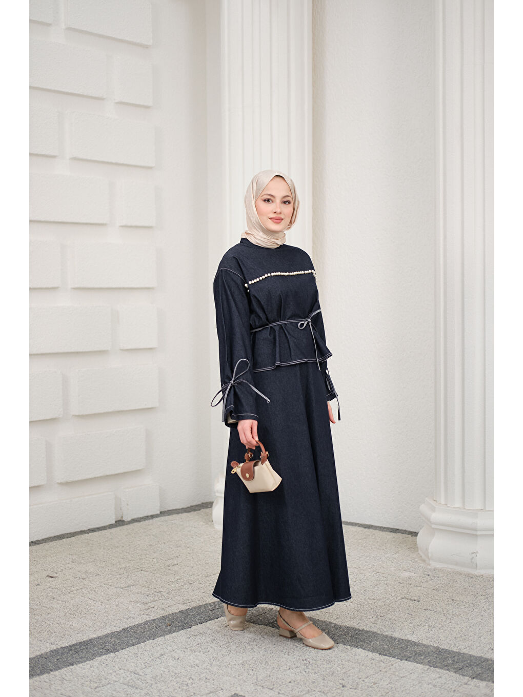 Kadın Önü İnci Detay Süs Dikiş Kemerli Hakim Yaka Takım Lacivert-2