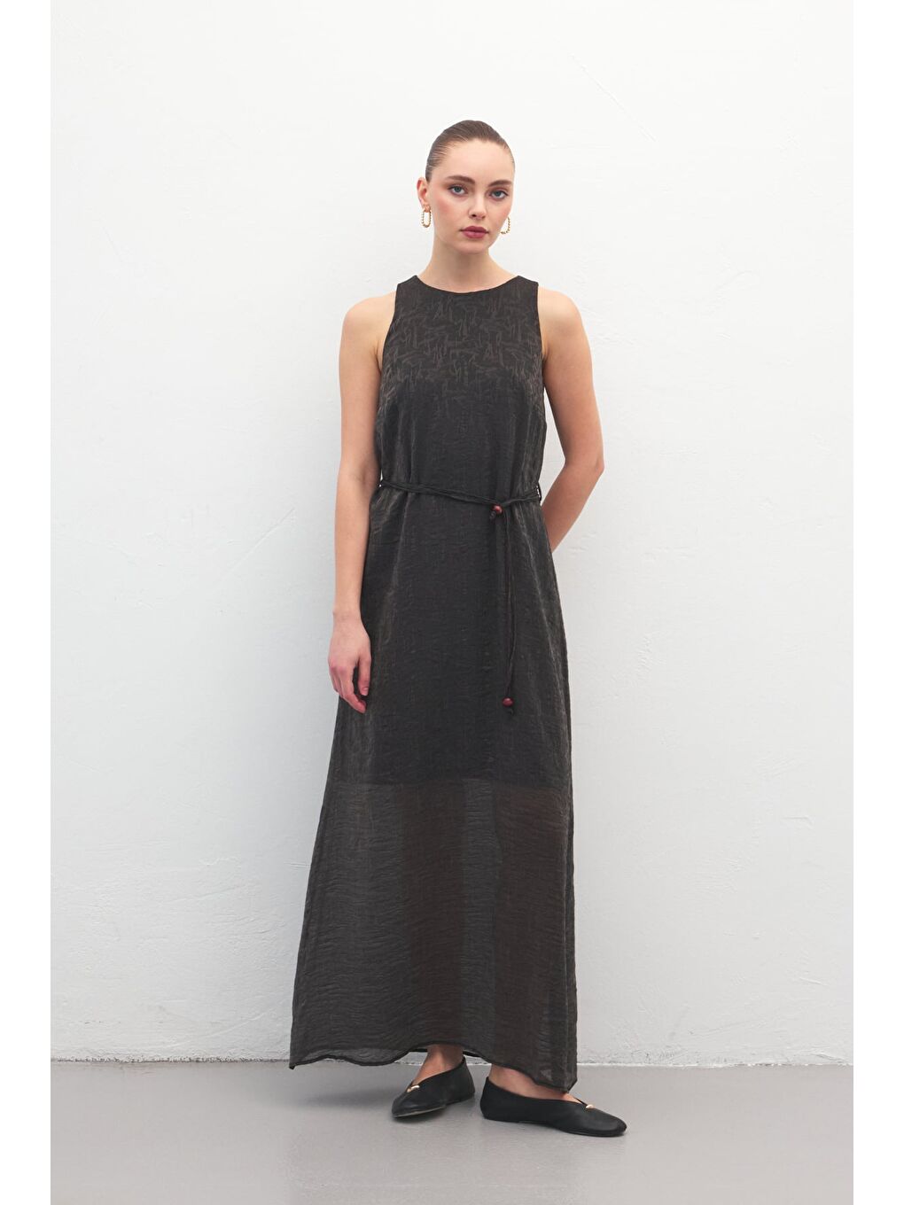 Kemer Detaylı Uzun Elbise - Siyah-1