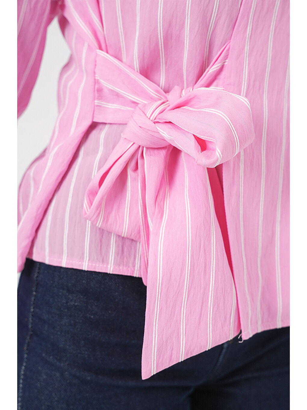Kadın Önü Bağlamalı Çizgili Gömlek 20362 - Pembe-5