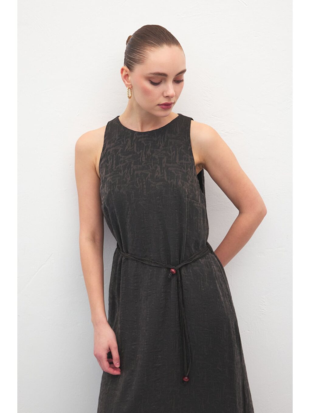 Kemer Detaylı Uzun Elbise - Siyah-4