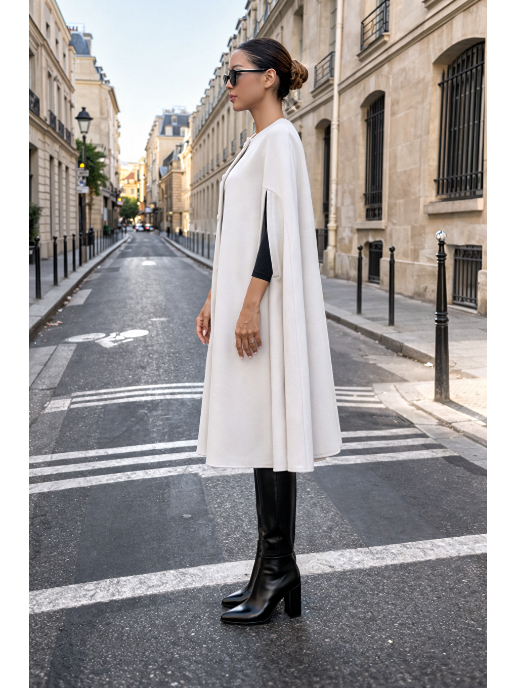 Kadın Günlük Kolsuz Bol Beyaz Kaşe Panço-1