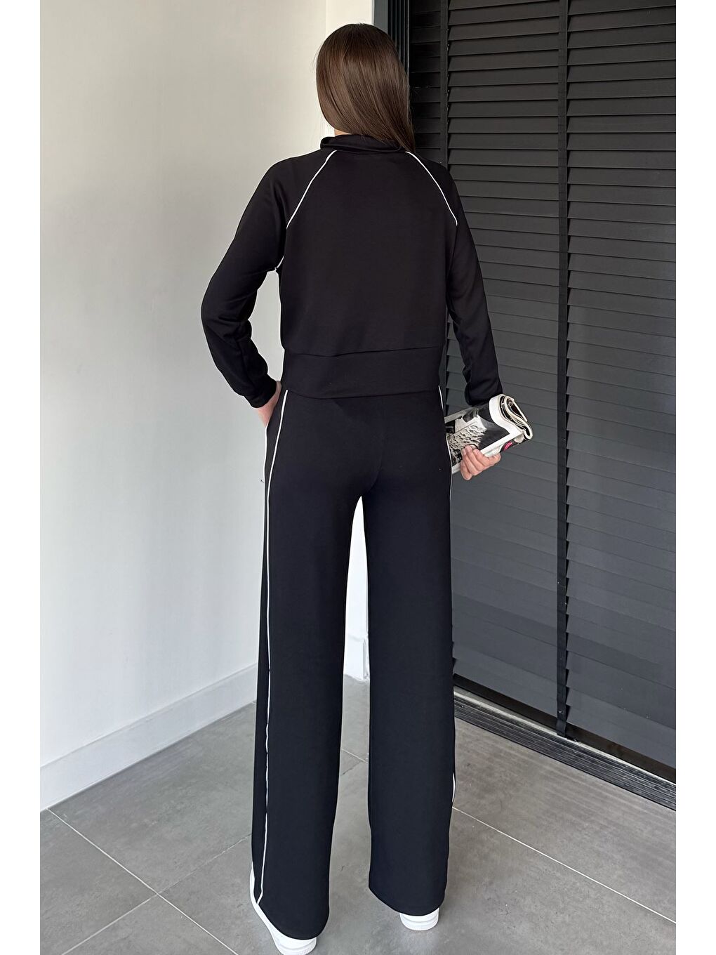 Siyah Kadın Şerit Detaylı Fermuarlı Eşofman Takımı-4