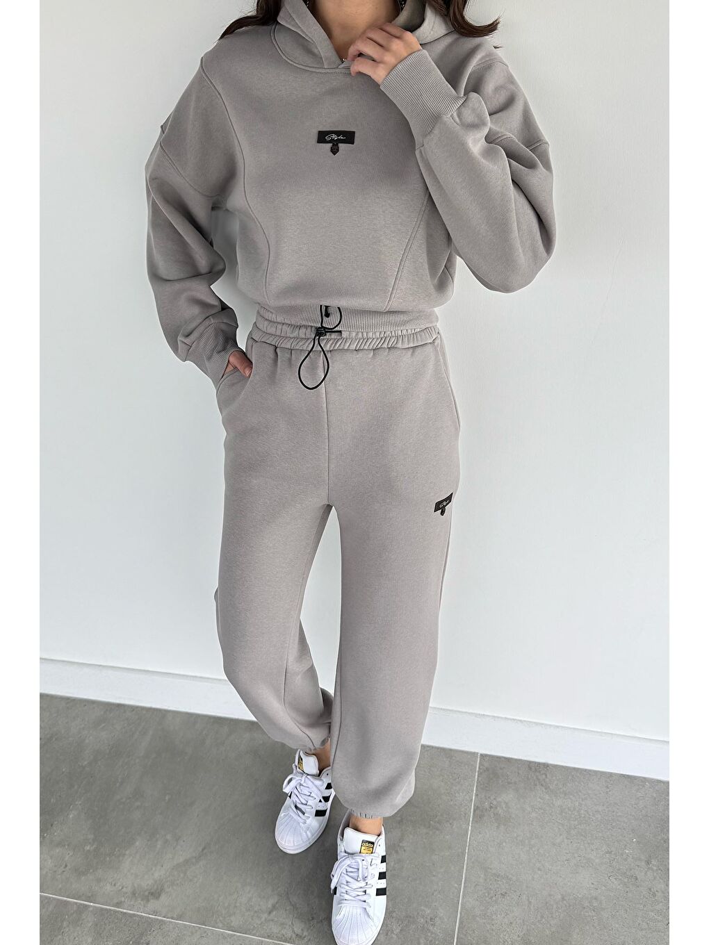 Gri Kadın Üç İplik Şardonlu Kapüşonlu Eşofman Takımı