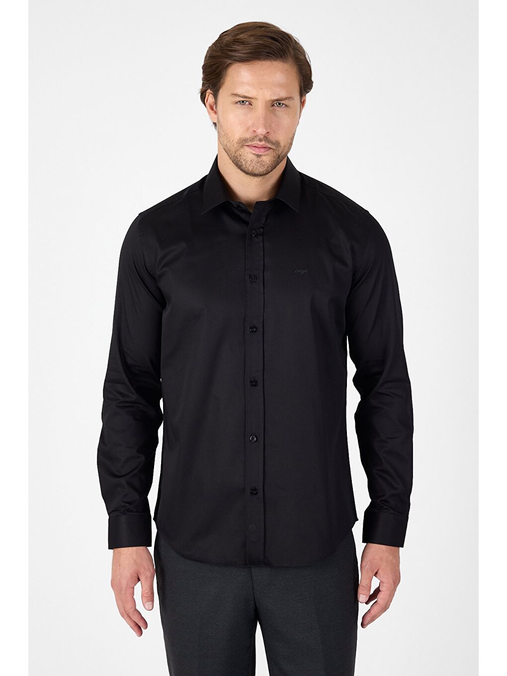 Siyah Sert Yaka Düz Classic %100 Pamuk Slim Fit Gömlek 1004250324