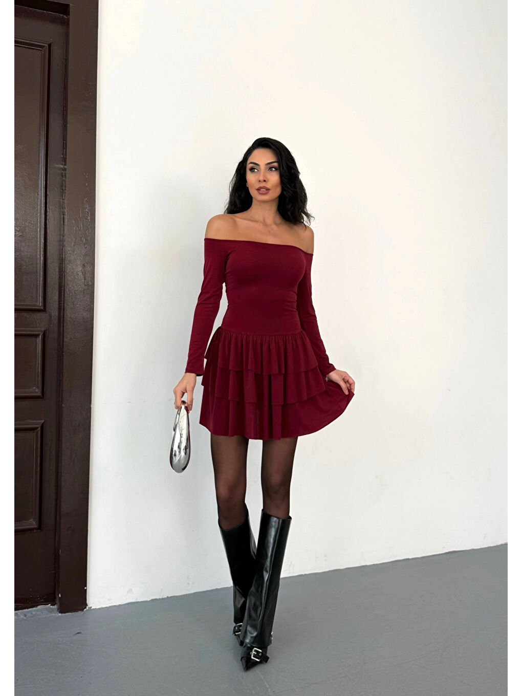 Kadın Bordo Straplez Yaka Kat Kat Etek Detaylı Mini Elbise HZL25W-FRY123581-1