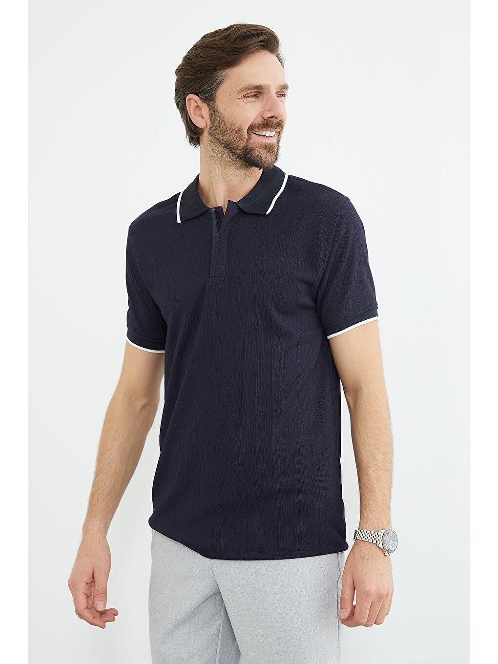 Lacivert Çizgili Yarım Fermuarlı Polo Yaka Tişört