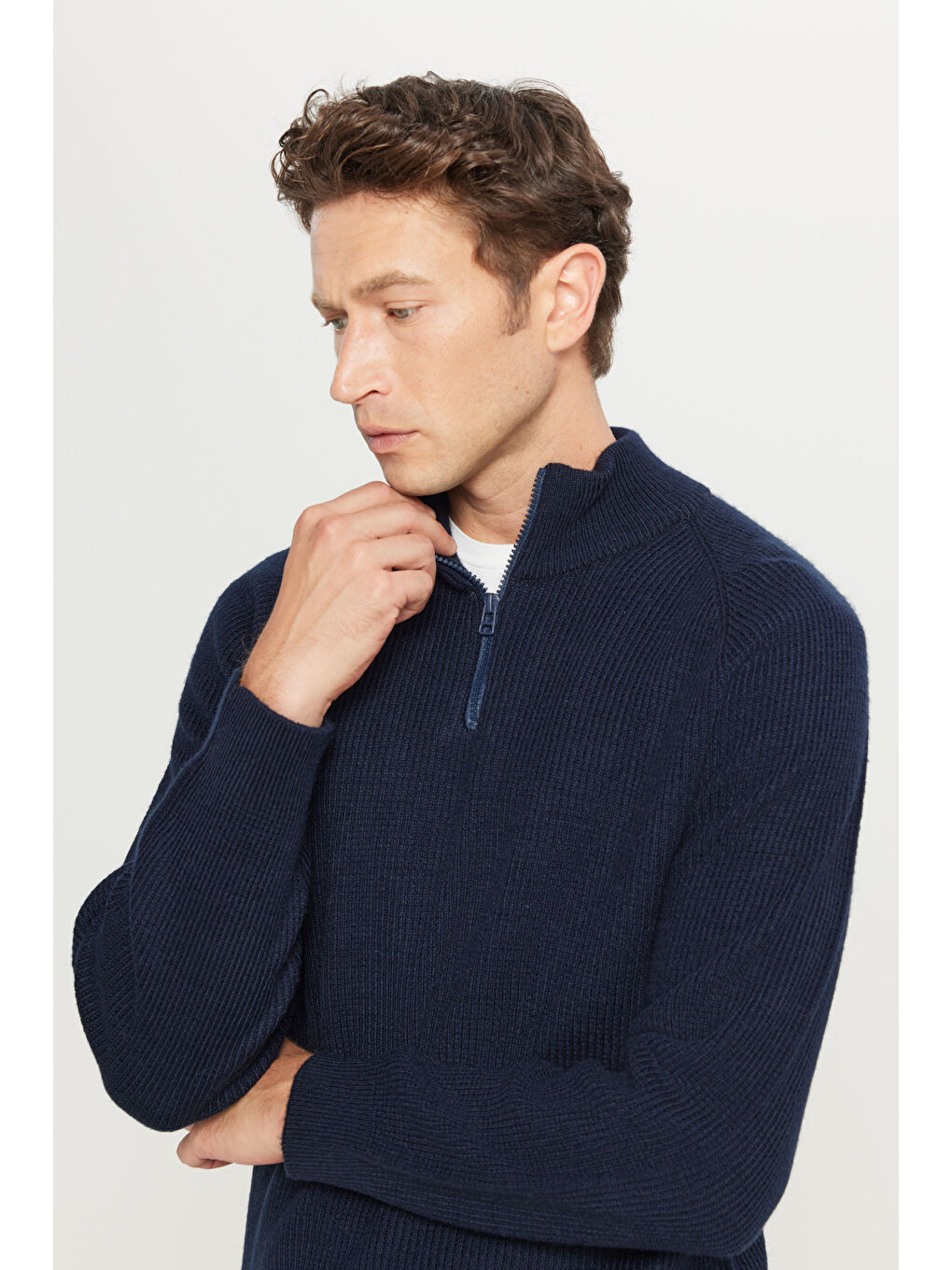 Erkek Lacivert Standart Fit Normal Kesim Bato Yaka Triko Kazak-3