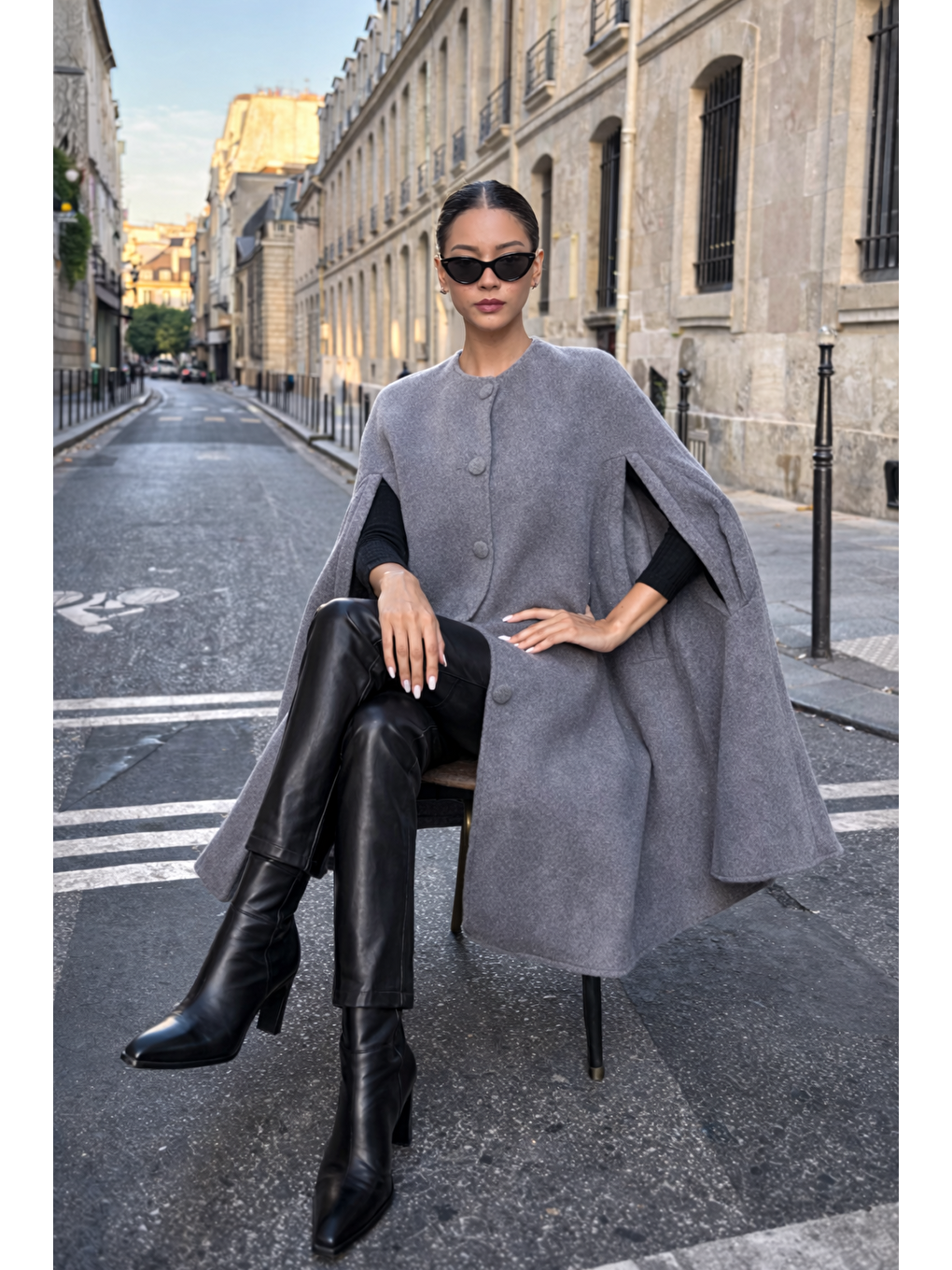 Gri Kadın Günlük Kolsuz Bol Füme Kaşe Panço-4