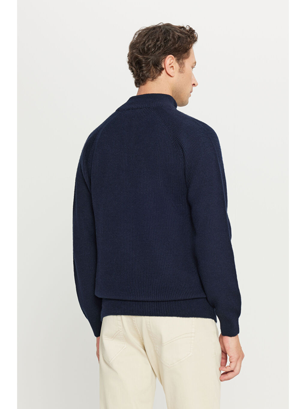 Erkek Lacivert Standart Fit Normal Kesim Bato Yaka Triko Kazak-4