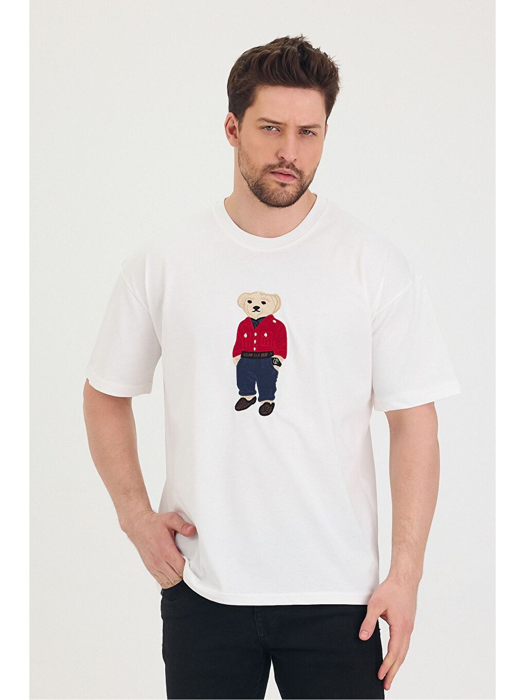 Beyaz Bisiklet Yaka Oversize Ayıcık Baskılı Salaş Unisex Tişört-5