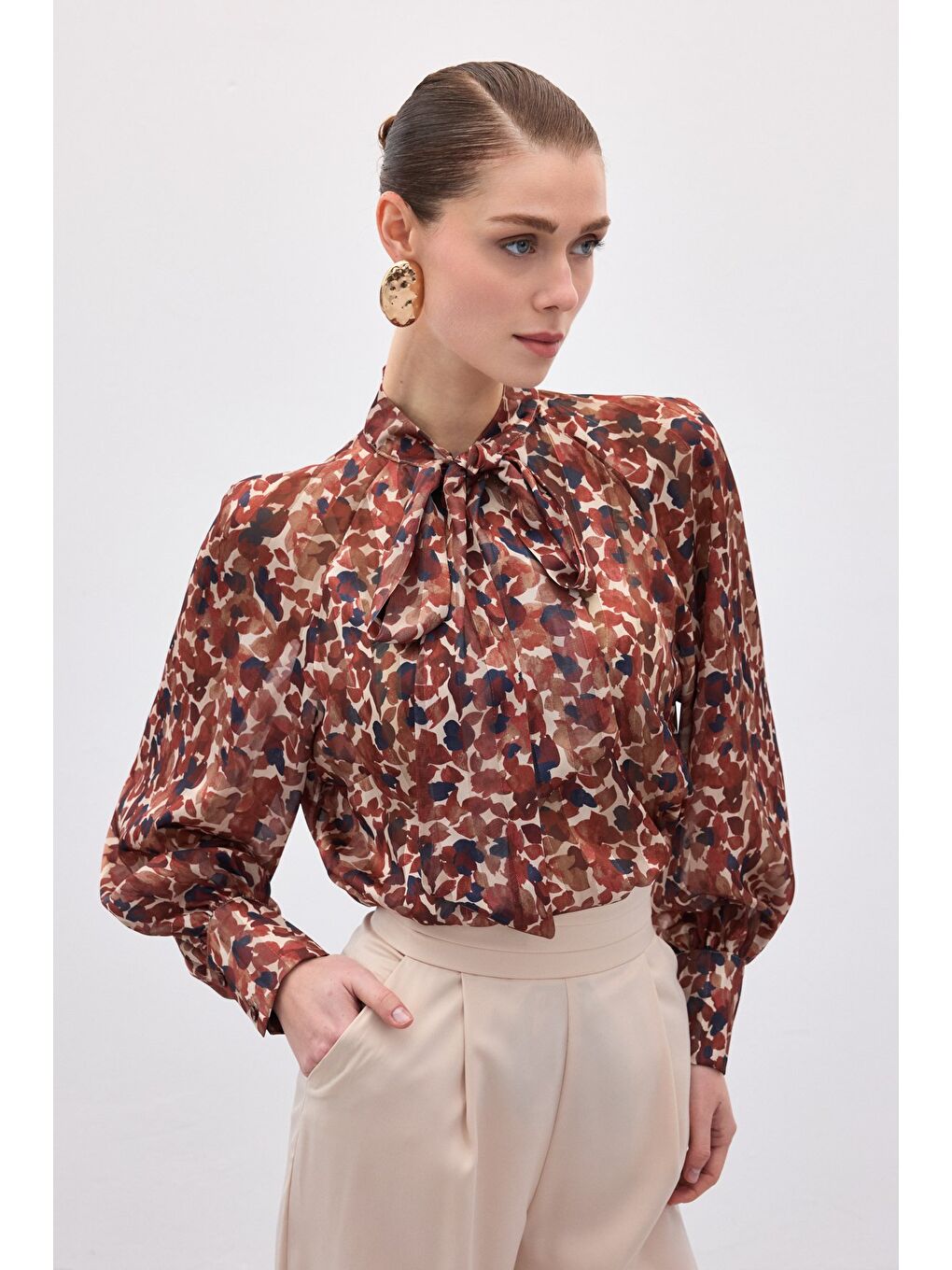 Fular Detaylı Bluz - Bordo-1