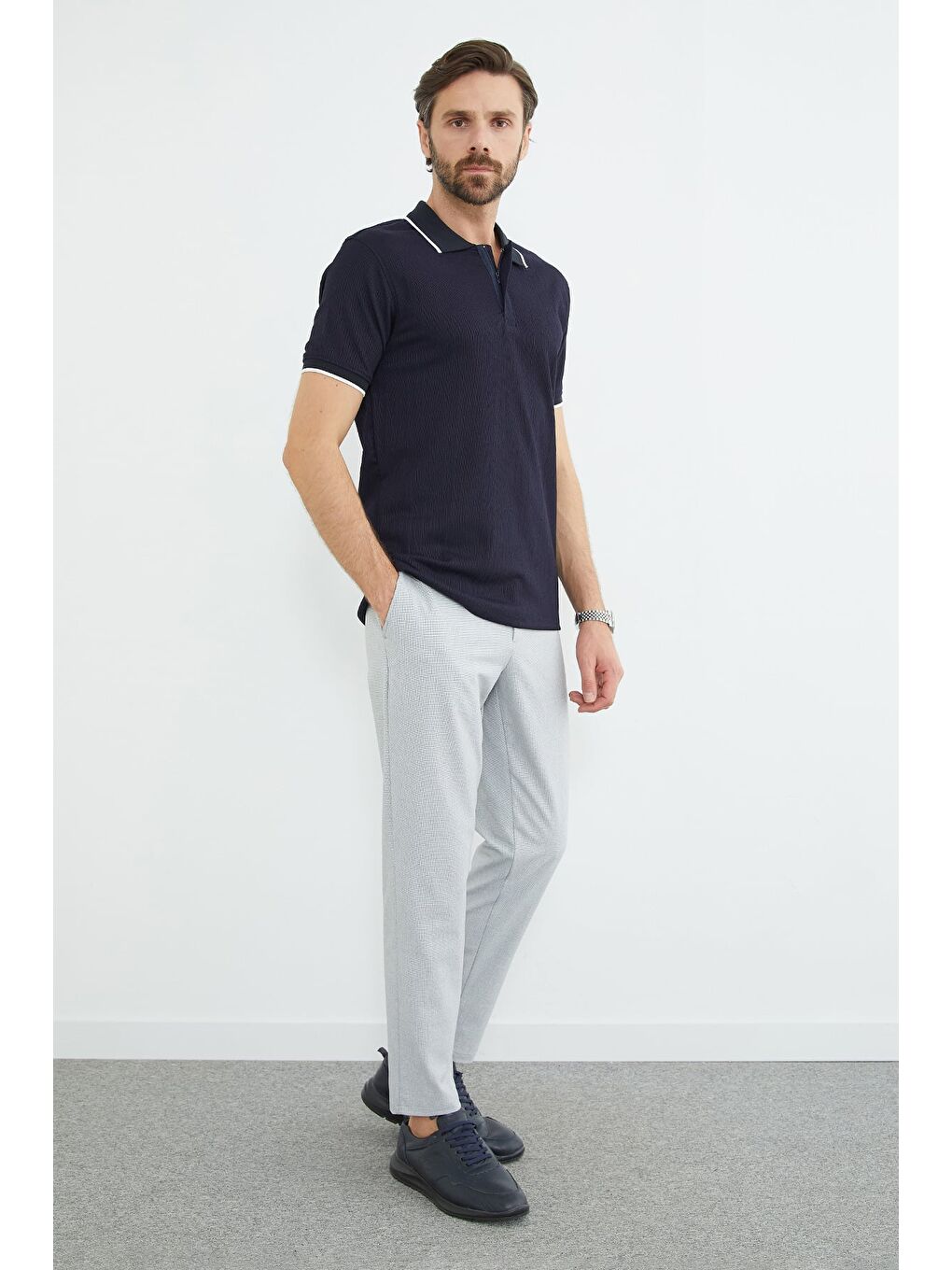 Lacivert Çizgili Yarım Fermuarlı Polo Yaka Tişört-2