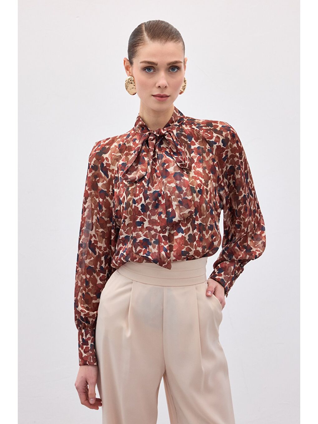 Fular Detaylı Bluz - Bordo-2