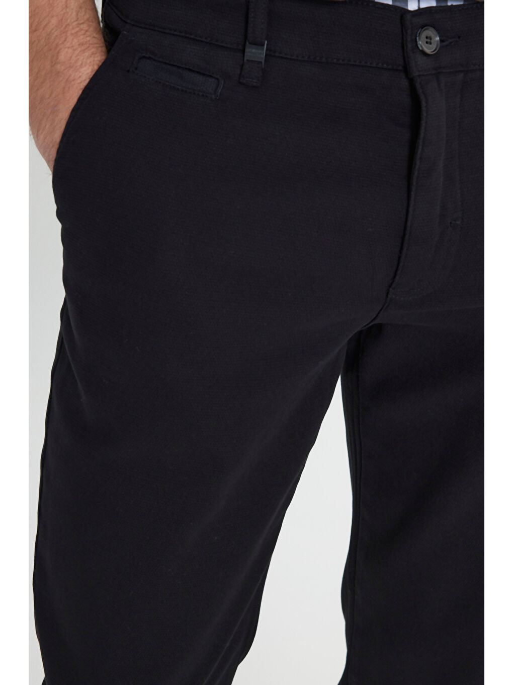 Erkek Siyah Pamuklu Comfort Fit Rahat Kesim Armürlü Yan Cep Esnek Casual Pantolon-3