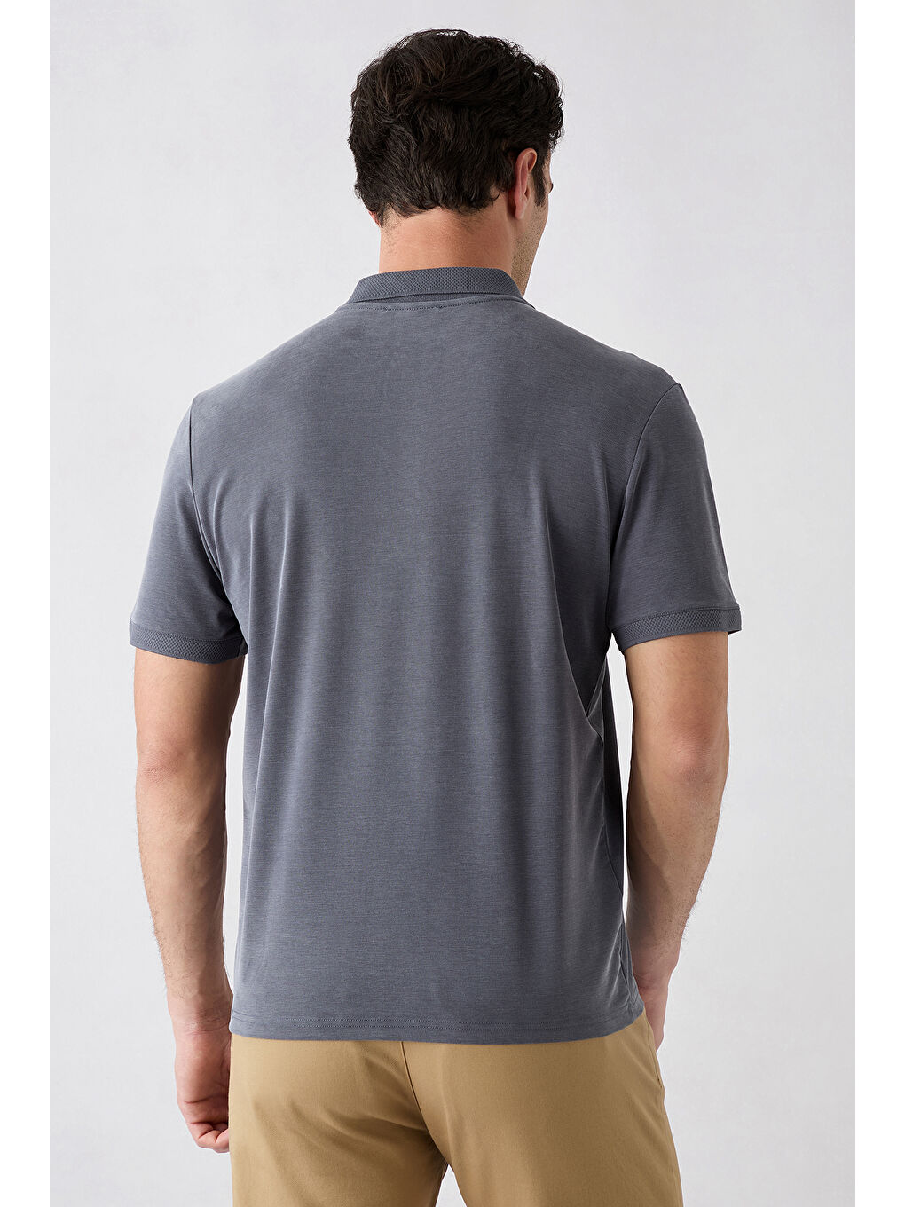 Antrasit Regular Fit Çıtçıtlı Polo Yaka Ribana Detaylı Lyocell Karışımlı Örme Tişört-4