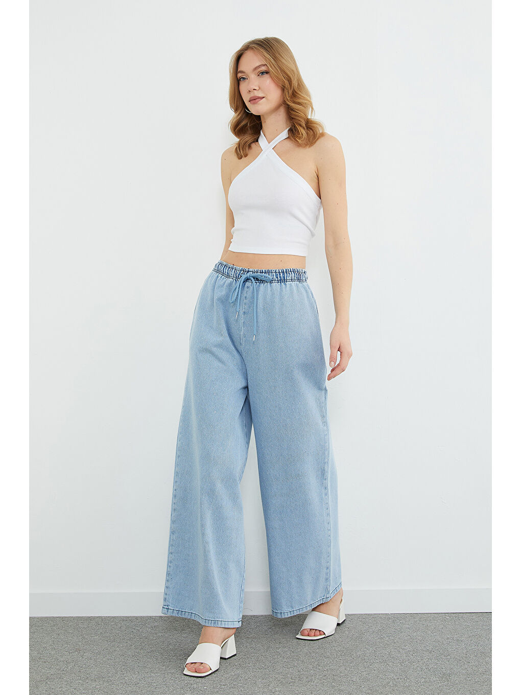 Mavi Beli Bağcıklı Taşlı Wide Leg Jean-1