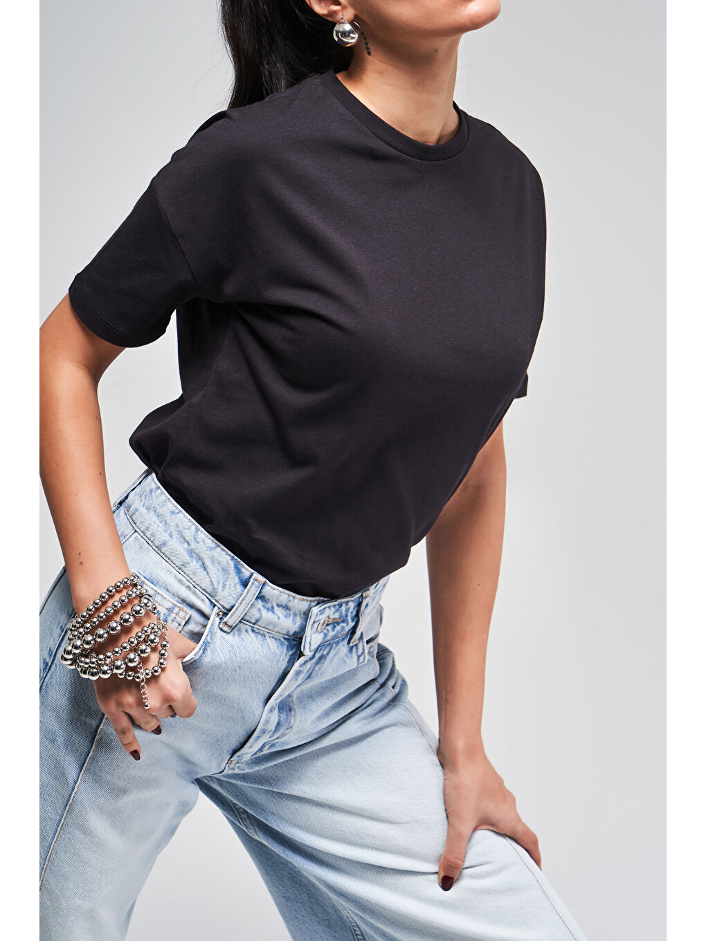 Kadın Siyah Renk S5 Bisiklet Yaka Basic T-Shirt