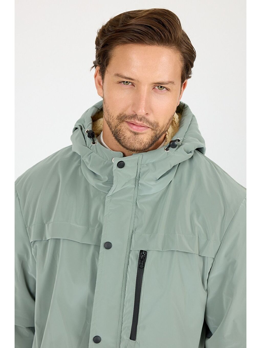 Yeşil Vibes x Avmteks Kürklü Kapüşon Detaylı Mont 009-1