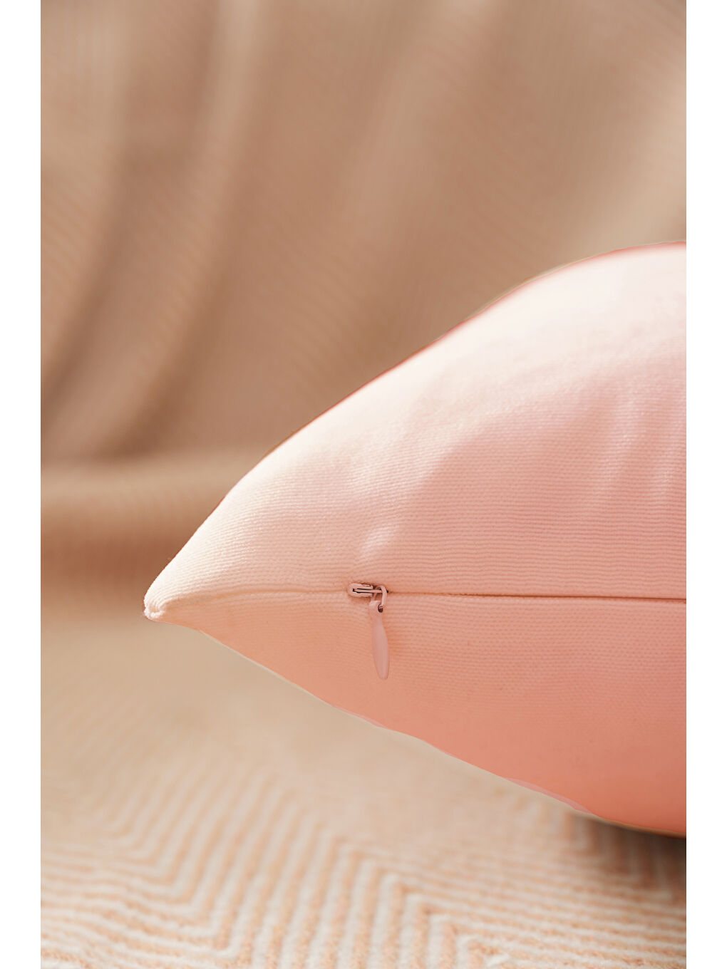 Panoroma Süet Dokulu Düz Punch (Panç) İçin Uygun Pastel Pembe 45X45 Dekoratif Kırlent Kılıfı-2