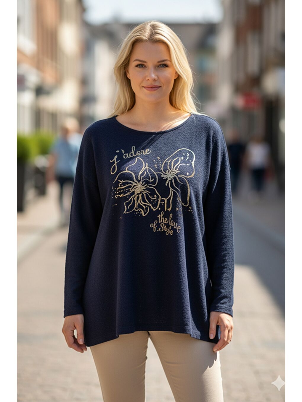 İtalyan Lacivert Havuz Yaka Uzun Kol Çiçekli Varak Baskılı Casual Oversize Triko Bluz 75 75