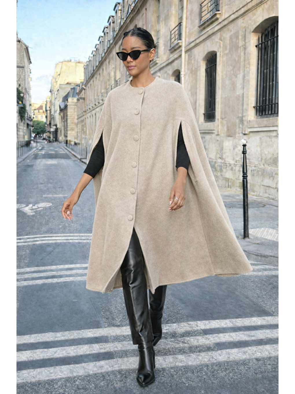 Ekru Kadın Günlük Kolsuz Bol Krem Kaşe Panço-3